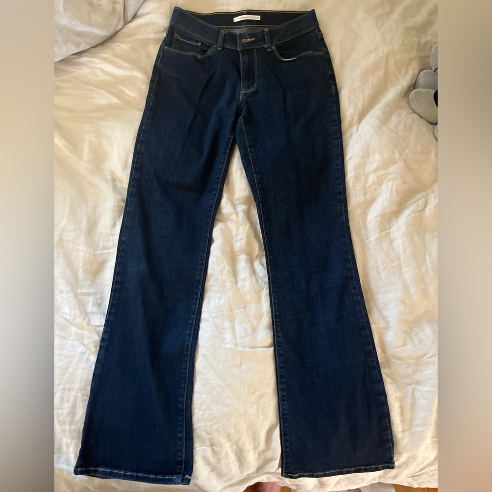 Levi’s classic bootcut jeans, size 27